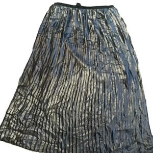 Metaphor Accordion midi skirt